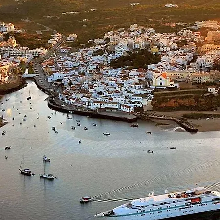 Stork Hostel Portimao